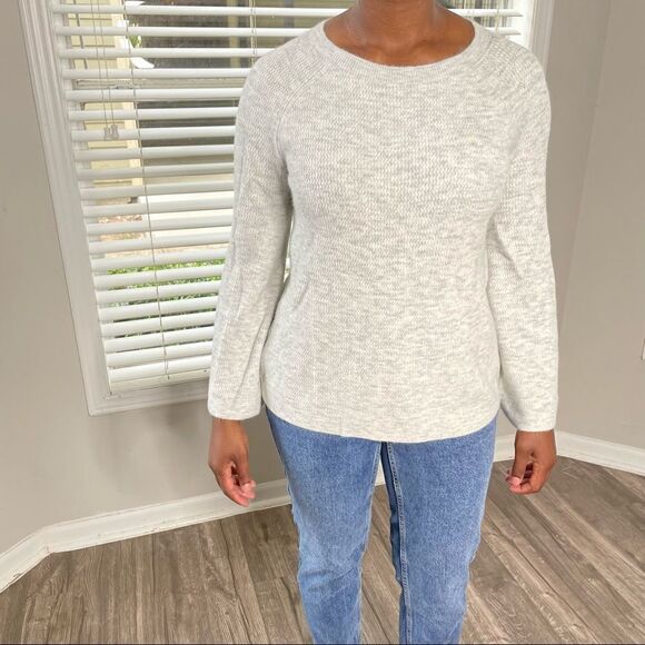 Ann Taylor Loft Grey bell sleeve melange Sweater - Picture 3 of 14